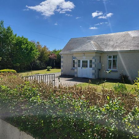 Peaceful Farm Cottage In Menlough Near Mountbellew, Ballinasloe, Athlone & Galway Exterior photo