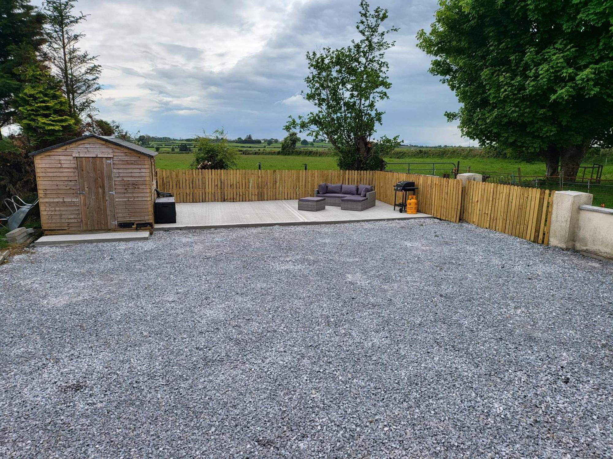 Peaceful Farm Cottage In Menlough Near Mountbellew, Ballinasloe, Athlone & Galway Exterior photo